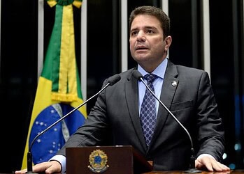 Após receber relatório do TCE, Gladson confirma reforma administrativa; com menos Secretarias