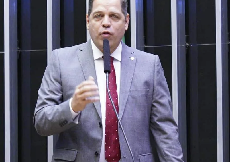 Major Rocha apresenta projeto de lei para reduzir consumo de substâncias prejudiciais à saúde
