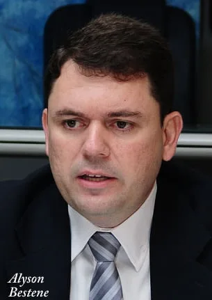 “A humanização no atendimento melhora a experiência do paciente na unidade hospitalar”, destaca Alysson Bestene