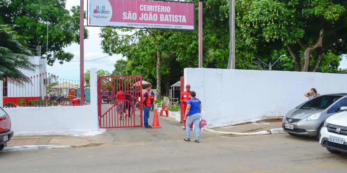 Dia de Finados: Prefeitura de Rio Branco informa o que funciona no feriado
