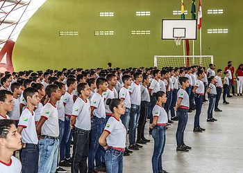 Lista de estudantes sorteados para o Colégio Militar Dom Pedro II é divulgada