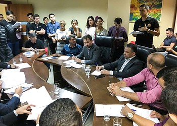 Governo apresenta projeto facultativo de previdência complementar a sindicatos e deputados