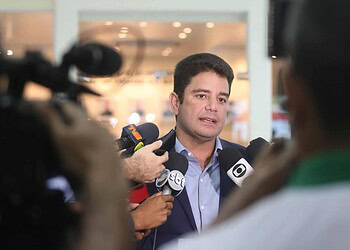 Reforma administrativa de Gladson Cameli terá importante redução na estrutura governamental