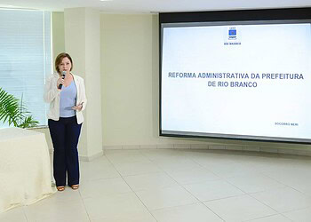 Câmara aprova reforma administrativa municipal proposta por Socorro Neri