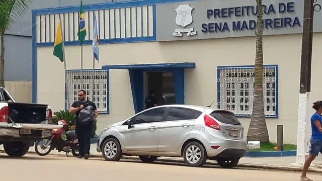 Operação investiga supostas irregularidades na Prefeitura de Sena Madureira