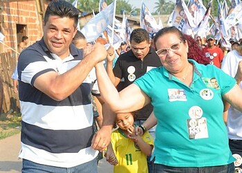 Dois deputados eleitos são presos em operação da PF de combate a desvios de recursos públicos no AC 14 Dois deputados eleitos são presos em operação da PF de combate a desvios de recursos públicos no AC