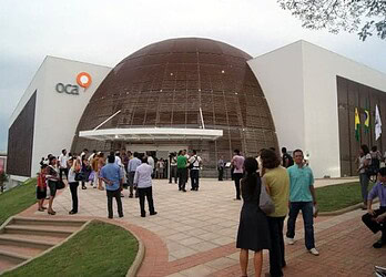 Novo horário de atendimento em órgãos públicos causa aglomeração de pessoas