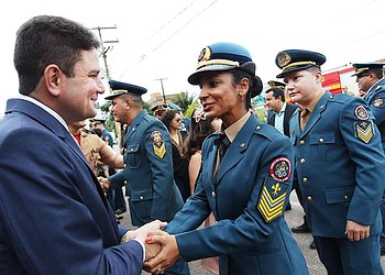 Gladson Cameli e Major Rocha participam da formatura de 107 militares dos Bombeiros
