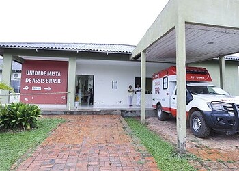 Polícia usa imagens de câmeras de segurança para investigar invasão em hospital de Assis Brasil