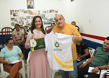 Senadora Mailza Gomes destaca em reunião que vai garantir recursos para os 22 municípios do Acre