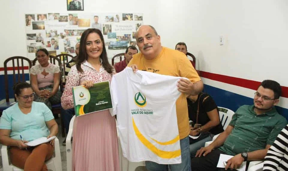 Senadora Mailza Gomes destaca em reunião que vai garantir recursos para os 22 municípios do Acre