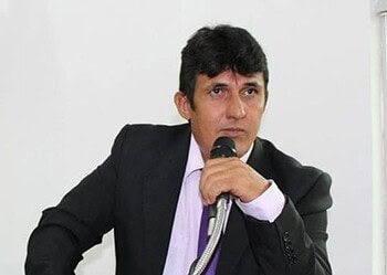 Gilson da Funerária assume Senador Guiomard e defende auditoria nas contas da Prefeitura