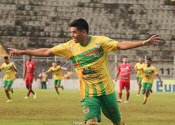 Realizando um sonho: Jogador do Sub-20 do Galvez  vai para o Clube de Regatas Vasco da Gama