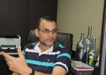 Empresário do setor industrial, Carlos Afonso Cipriano segue à frente da Junta Comercial