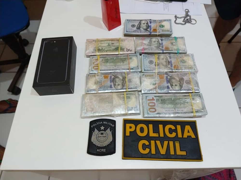 Operação Avalanche prende 11 e apreende quase US$ 80 mil dólares em Cruzeiro do Sul no Acre — Foto Divulgação Polícia Civil
