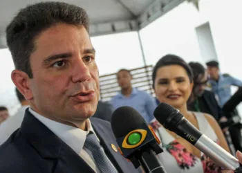 Gladson Cameli prestigia posse na Defensoria Pública do Estado