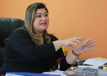 “O cenário é pagar e pagar em dia”, afirma secretária de Fazenda