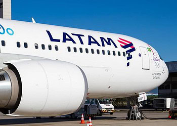 Idosa que morreu dentro de avião viajava pelo TFD para trocar marca-passo