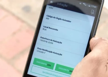 Apenas 1,4 mil motoristas baixaram app que dá 40% de desconto nas multas de trânsito