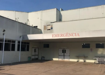 Jovem é morto com três tiros quando saía do trabalho e voltava para casa
