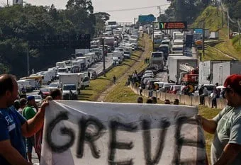 Acre pode sofrer desabastecimento, caso caminhoneiros decidam por greve dia 30