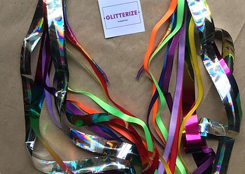 Vendas de fantasias e acessórios para o Carnaval movimentam o comércio