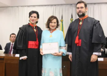 Primeira promotora de Justiça é homenageada no mês da mulher do MP/AC