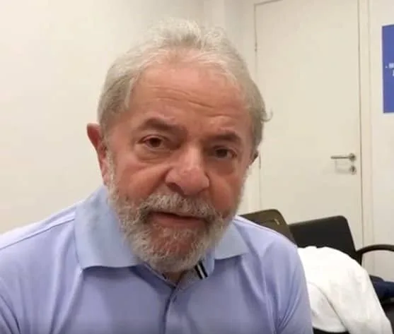 Ex-presidente Lula pode ir para prisão domiciliar em abril