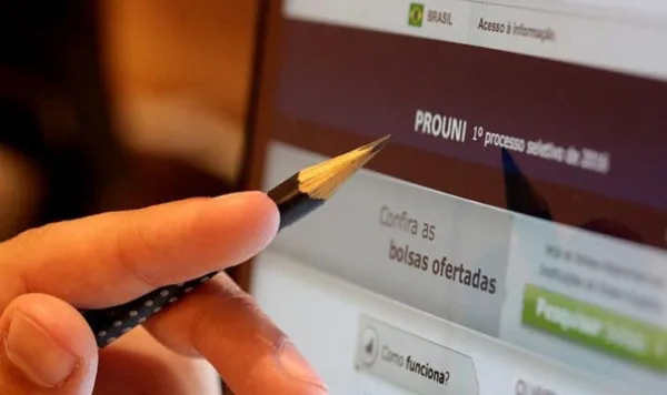 ProUni abre hoje inscrições para lista de espera