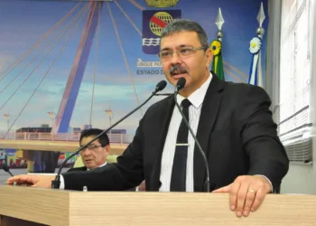 Vereador cobra da prefeitura implementação do programa Farmácia Solidária