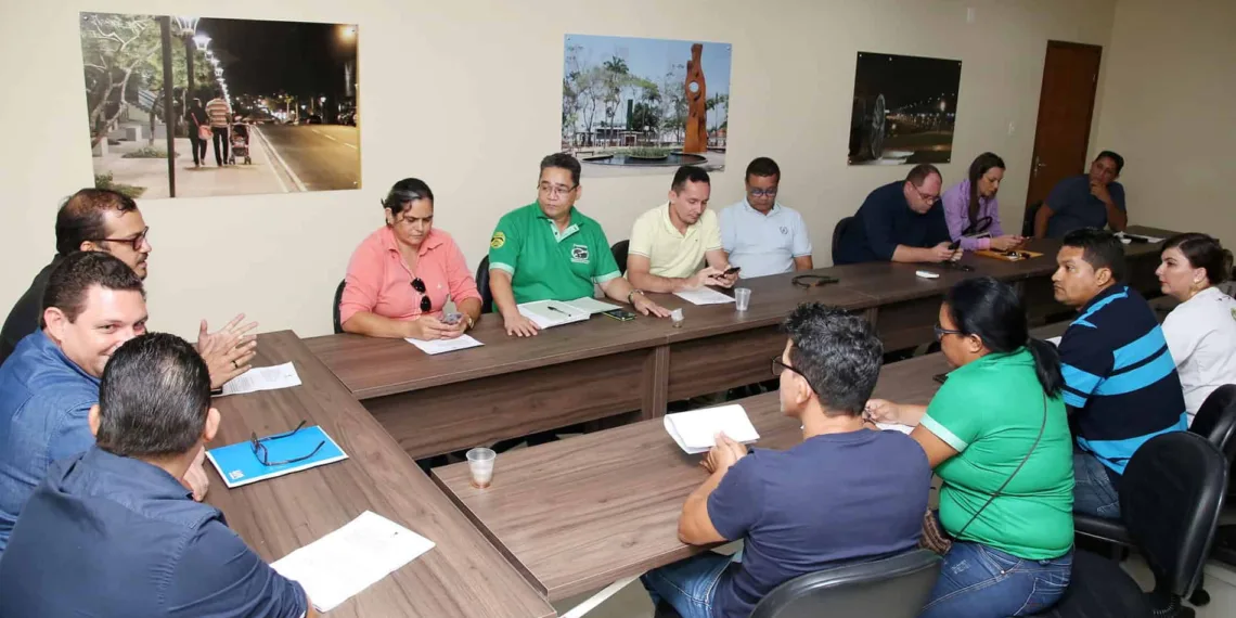 Consenso entre prefeitura e agentes de saúde encerra manifestações