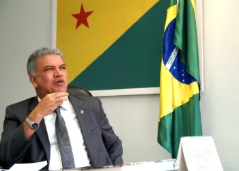 Petecão garante pagamento de emendas de ex-parlamentares para obras em municípios