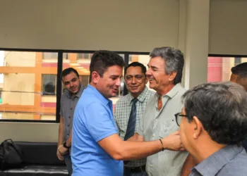 Gladson Cameli anuncia mega pacote de quase R$ 1 bilhão em obras de infraestrutura