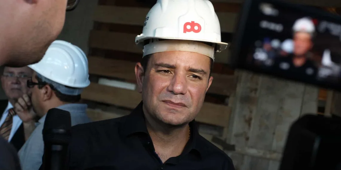“Eles querem uma solução rápida. Mas isso é com o tempo”, diz Gladson ao comentar números