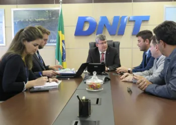 Em Brasília, Gladson pede celeridade ao Governo Federal para obras do anel viário na fronteira