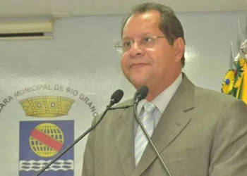 Vereador critica proposta do Governo Federal para que salário-mínimo seja corrigido apenas pela inflação