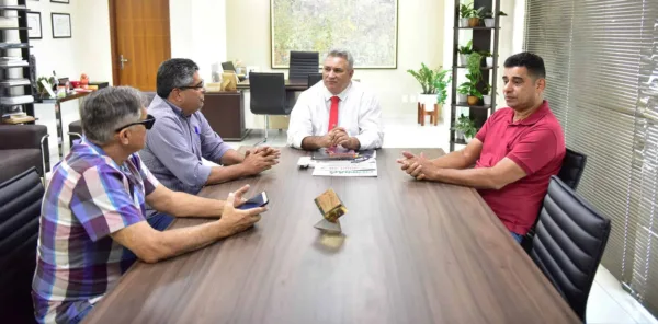 Antonio Morais é prefeito de Rio Branco até quinta-feira