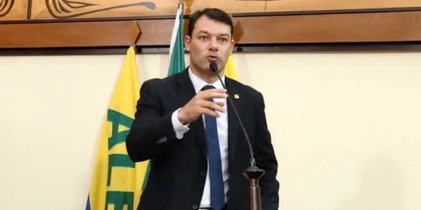 Roberto Duarte pede investigação minuciosa na Maternidade Bárbara Heliodora após morte de bebês