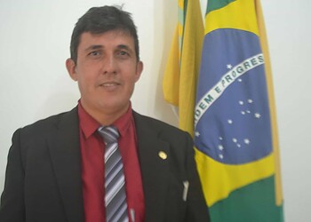 Vereadores de Senador Guiomard instala CPI para apurar denúncias contra o prefeito Gilson da Funerária