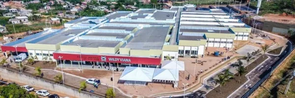 Funcionários terceirizados de unidades de saúde paralisam por falta de pagamento