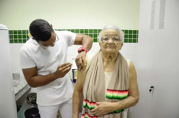 Vacina contra gripe já está disponível nas unidades básicas de Saúde da Capital
