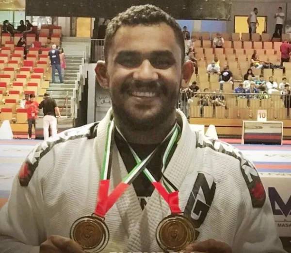 Acreano campeão mundial de parajiu-jitsu tem casa furtada na Capital: "Levaram tudo"