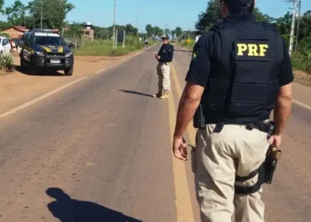 Três pessoas morrem vítimas de acidente de trânsito em BR-364