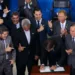 Bolsonaro assina decreto que flexibiliza aquisição e uso de armas e munições - Foto Daniel Marenco - Agência O Globo
