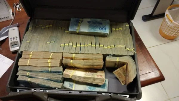 Polícia Federal desmantela grupo que atuava na grilagem de terras e no desmatamento no sul do Amazonas