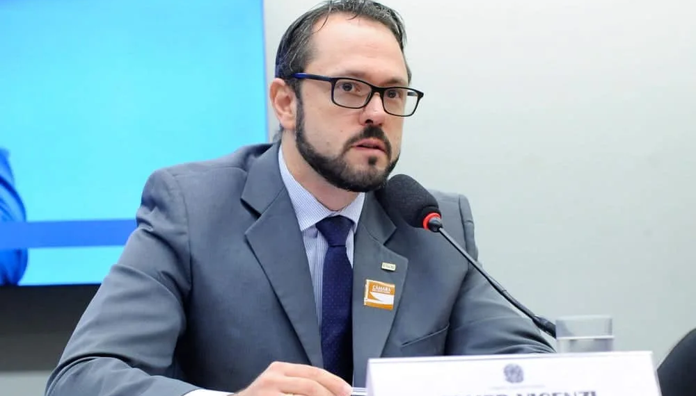 Disputa sobre acesso a dados sigilosos de alunos pesou na demissão do presidente do Inep