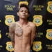 Demio David, de 20 anos, foi preso em flagrante pelo roubo de um celular — Foto Alcinete Gadelha G1