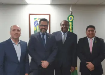 Deputado Alan Rick intercede junto ao presidente do FNDE para liberação de recursos para escola e creches