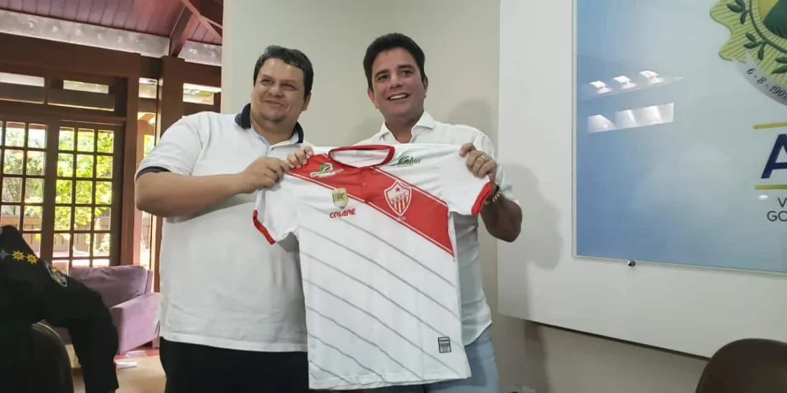 Governador recebe dirigentes para tratar de apoio financeiro aos clubes de futebol