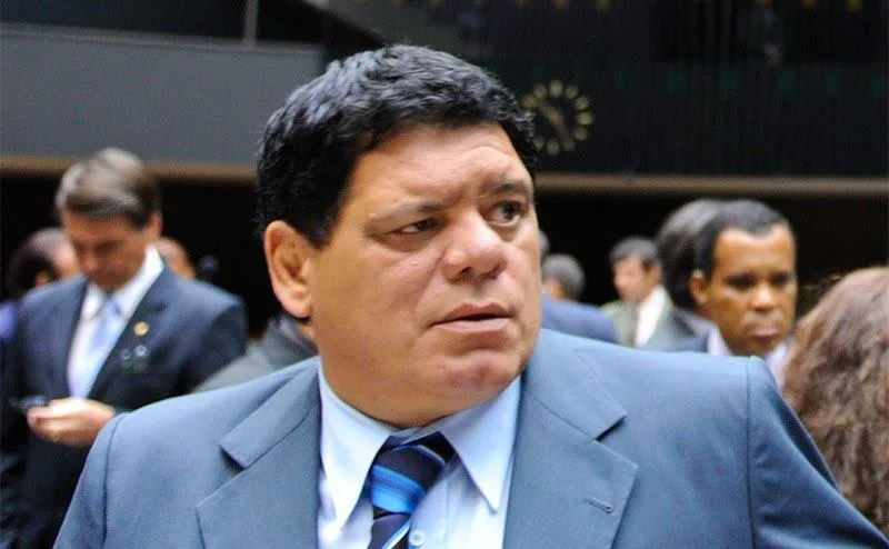 Flaviano propõe inelegibilidade para pessoas que devem a previdência